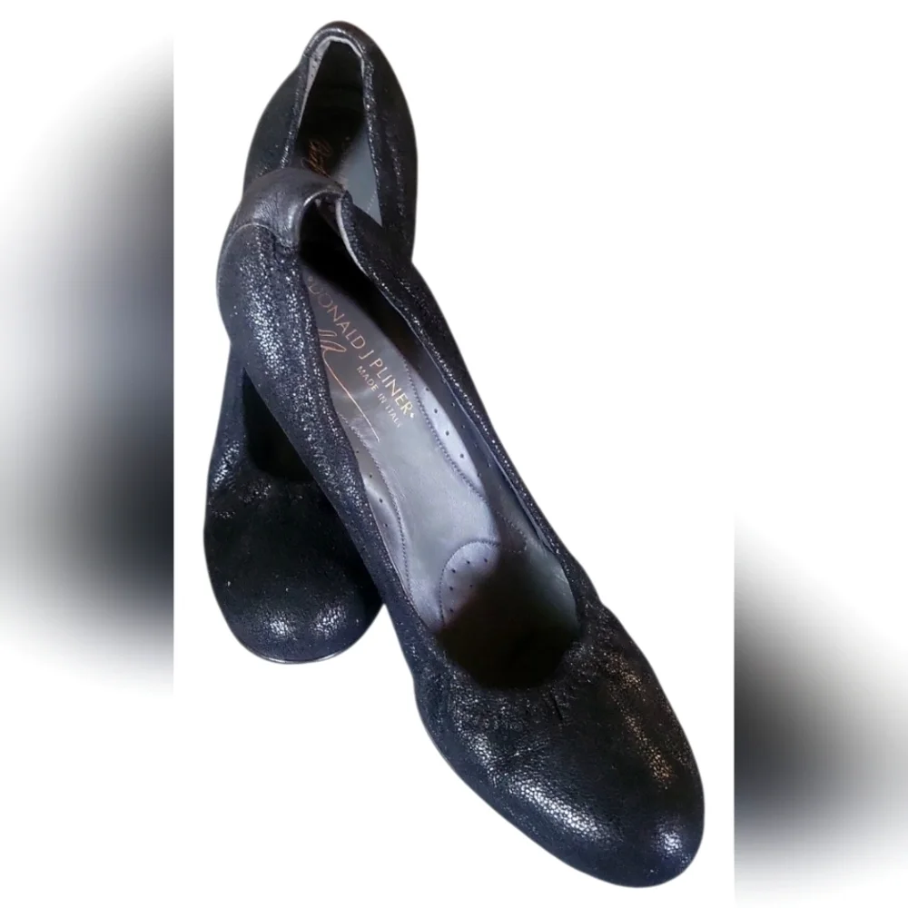 Donald J. Pliner Elegant Black Women's Timeless Elastic Opening Heels 9 1/2